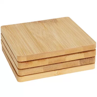 Excellent Houseware Komplet kwadratowych podstawek bambusowych 4 szt. Excellent Houseware Komplet kwadratowych podstawek bambusowych 4 szt.