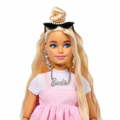 Barbie Deluxe Style. Lalka HYV27 Mattel