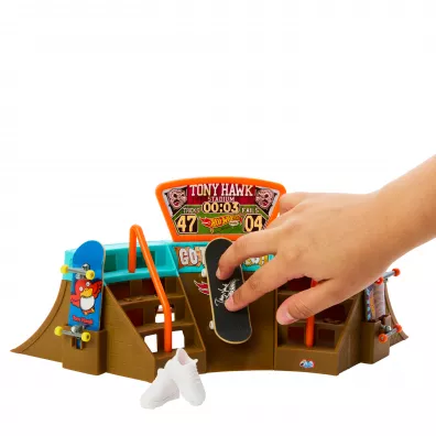 Hot Wheels Skate Stadion skatepark Zestaw HPG34 Mattel