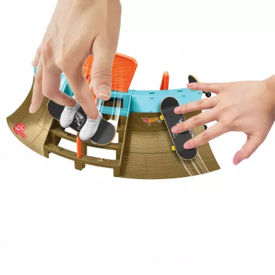 Hot Wheels Skate Stadion skatepark Zestaw HPG34 Mattel