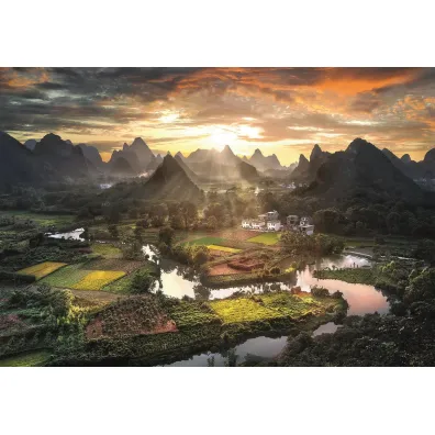Puzzle 2000 el. HQ Widok z Chin Clementoni