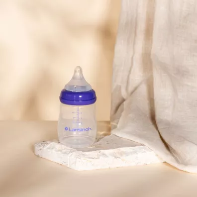 Lansinoh Butelka plastikowa ze smoczkiem NaturalWave Teat 160 ml