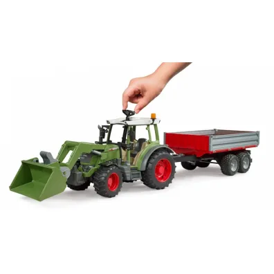 Traktor Fendt Vario 211 z �adowaczem i przyczep� Bruder
