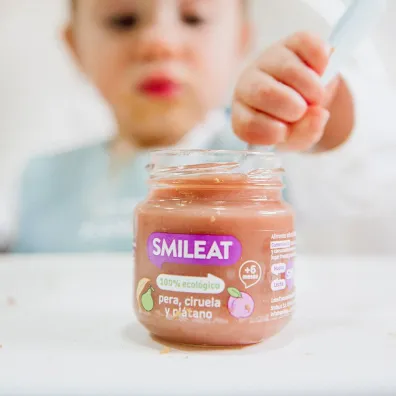 Smileat Deser z ekologicznymi gruszkami, �liwkami i bananami po 6 miesi�cu 130 g Bio