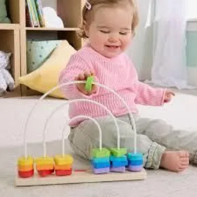 Fisher-Price T�cza Drewniane koraliki Kszta�ty Mattel