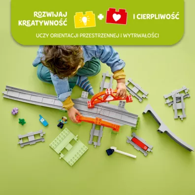 LEGO DUPLO Most i tory kolejowe — zestaw rozszerzaj�cy 10426