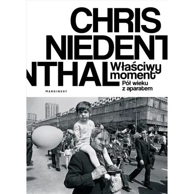 W�a�ciwy moment. P� wieku z aparatem