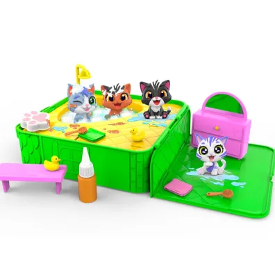 Brudaski w k�pieli Kotki w jacuzzi