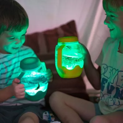 Glo Pals S�oik sensoryczny do nape�nienia wod�, kolor zielony