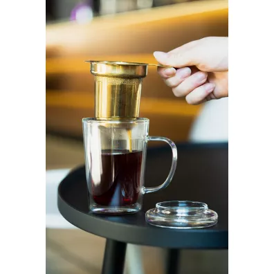 Vialli Design Szklanka z podw�jn� �ciank� z zaparzaczem Amo 29378 300 ml