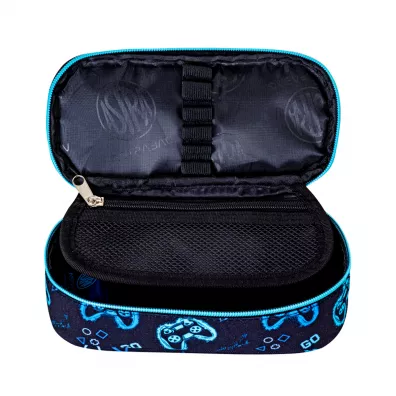 Pi�rnik Astrabag Go Playing