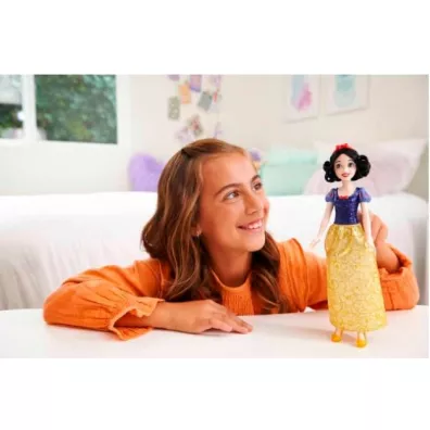 Disney Princess. �nie�ka HLW08 Mattel