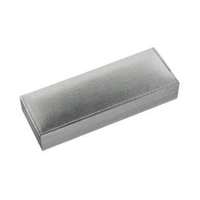 Titanum Etui z flokowan� wy�ci�k� srebrne