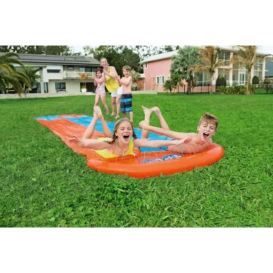�lizgawka wodna podw�jna ze spryskiwaczami 488cm Bestway