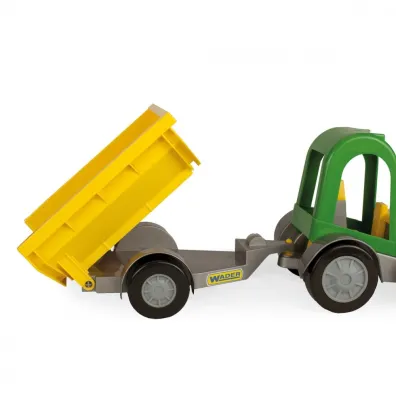 Farmer traktor �adowarka z przyczep� Wader