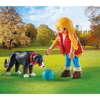 Playmobil My Life Dziewczynka z psem pasterskim 71738