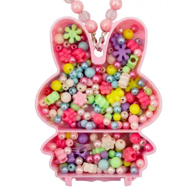 Zestaw koralik�w Gabby's Dollhouse Zaj�czek 250 szt. + 2m gumki Astra