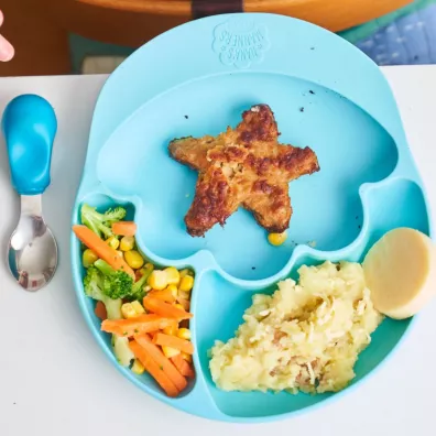 Nana`s Manners Etap 2, Talerz silikonowy tr�jdzielny z przyssawk�, niebieski