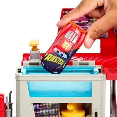 Cars. Auto mobilny lakiernik zmiana koloru HPD82 Mattel