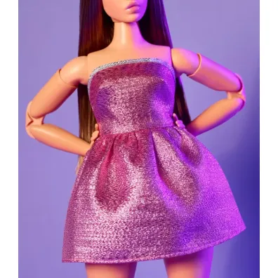 Barbie. Looks 24 Lalka kr�g�a r�owa mini Mattel