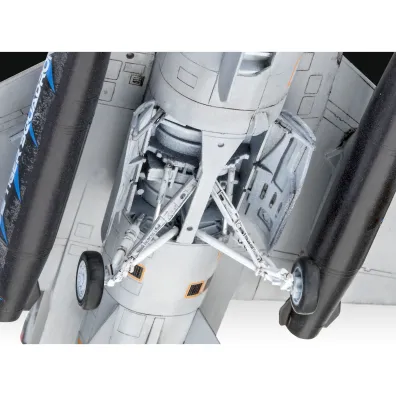Model set 1:72 F-16D Fighting Falcon Cobi