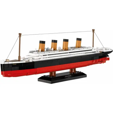 Historical collection R.M.S. Titanic