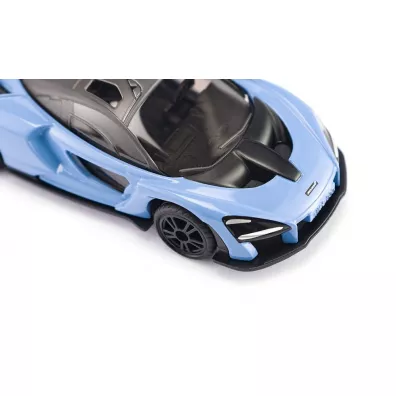 Siku 15. McLaren Senna