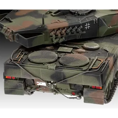 Czo�g Leopard 2A6/A6NL Revell