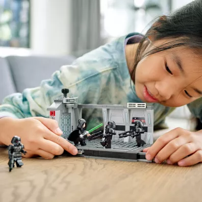 LEGO Star Wars Atak mrocznych szturmowc�w 75324