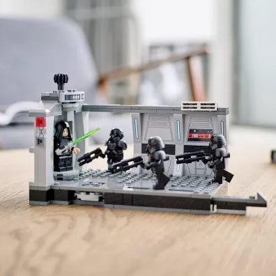LEGO Star Wars Atak mrocznych szturmowc�w 75324