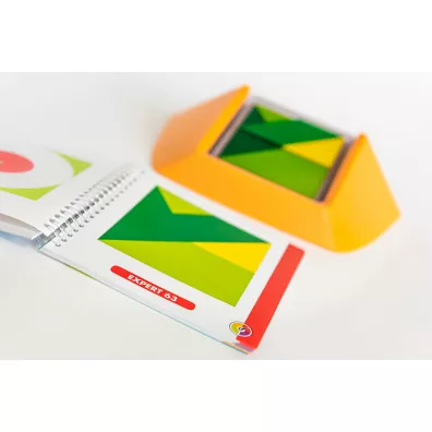 Smart Games. Colour Code (ENG) IUVI Games
