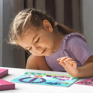 Zestaw kreatywny Skillmatics Dot it! With Magnets Jednoro�ce i Ksi�niczki Grasper Global Private Limited