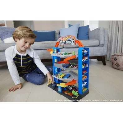 Hot Wheels. City Gara� parking z wind�