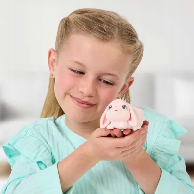 Little Live Pets. Mama surprise mini Kr�liczek Cobi