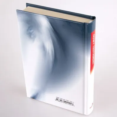 Nowy Testament. Najnowszy przek�ad z j�zyk�w oryginalnych z komentarzem (pocket)