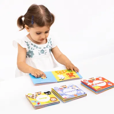 CzuCzu BIBLIOTECZKA dziecka zestaw 4 ksi��eczki 1