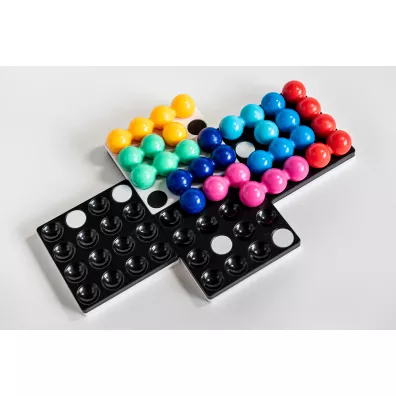 Smart Games. Quadrillion (ENG) IUVI Games