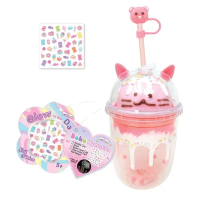 Kubek 350ml Kotek  ze s�omk� i naklejkami