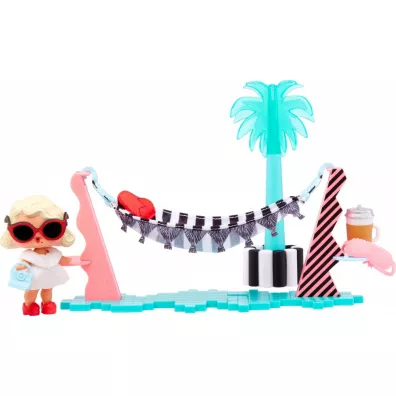 LOL Surprise Furniture Leading Baby + Vacay Lounge Mga Entertainment