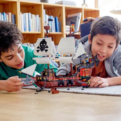 LEGO Creator 3 w 1 Statek piracki 31109