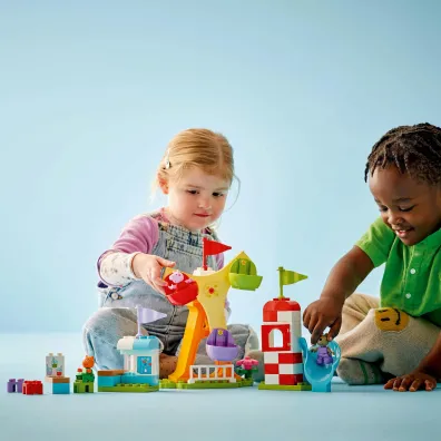 LEGO DUPLO Weso�e miasteczko 10453