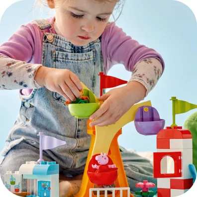 LEGO DUPLO Weso�e miasteczko 10453