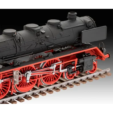Lokomotywa 1:87 Schnellzuglokomotive BR03 Revell