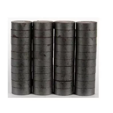 Fandy Magnesy czarne 15mm 40 szt.