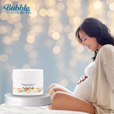 Bubble&CO Delikatny peeling oczyszczaj�cy do cia�a dla kobiet w ci��y 200 ml