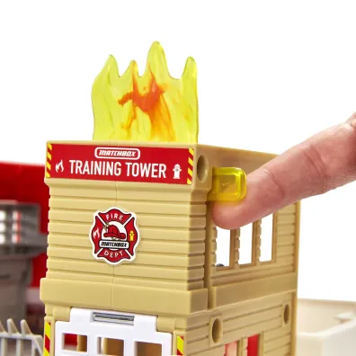 Matchbox Prawdziwe Przygody Remiza stra�acka Zestaw �wiat�a i d�wi�ki HBD76