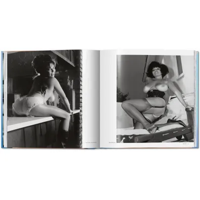The Big Book of Breasts wer. angielska