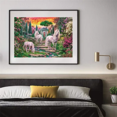 Puzzle 2000 el. HQ Classical Garden Unicorns Clementoni