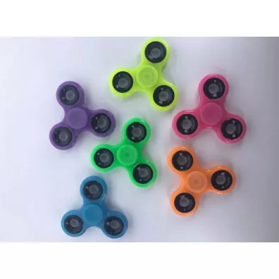Fidget Spinner wieccy w ciemnoci