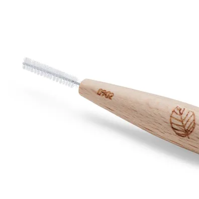 Georganics Szczoteczka mi�dzyz�bowa z drewna bukowego, do w�skich przestrzeni (0,5 mm) 6 szt.